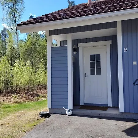 Rento Rivitalo Rauhallisella Alueella * Kilvakkala